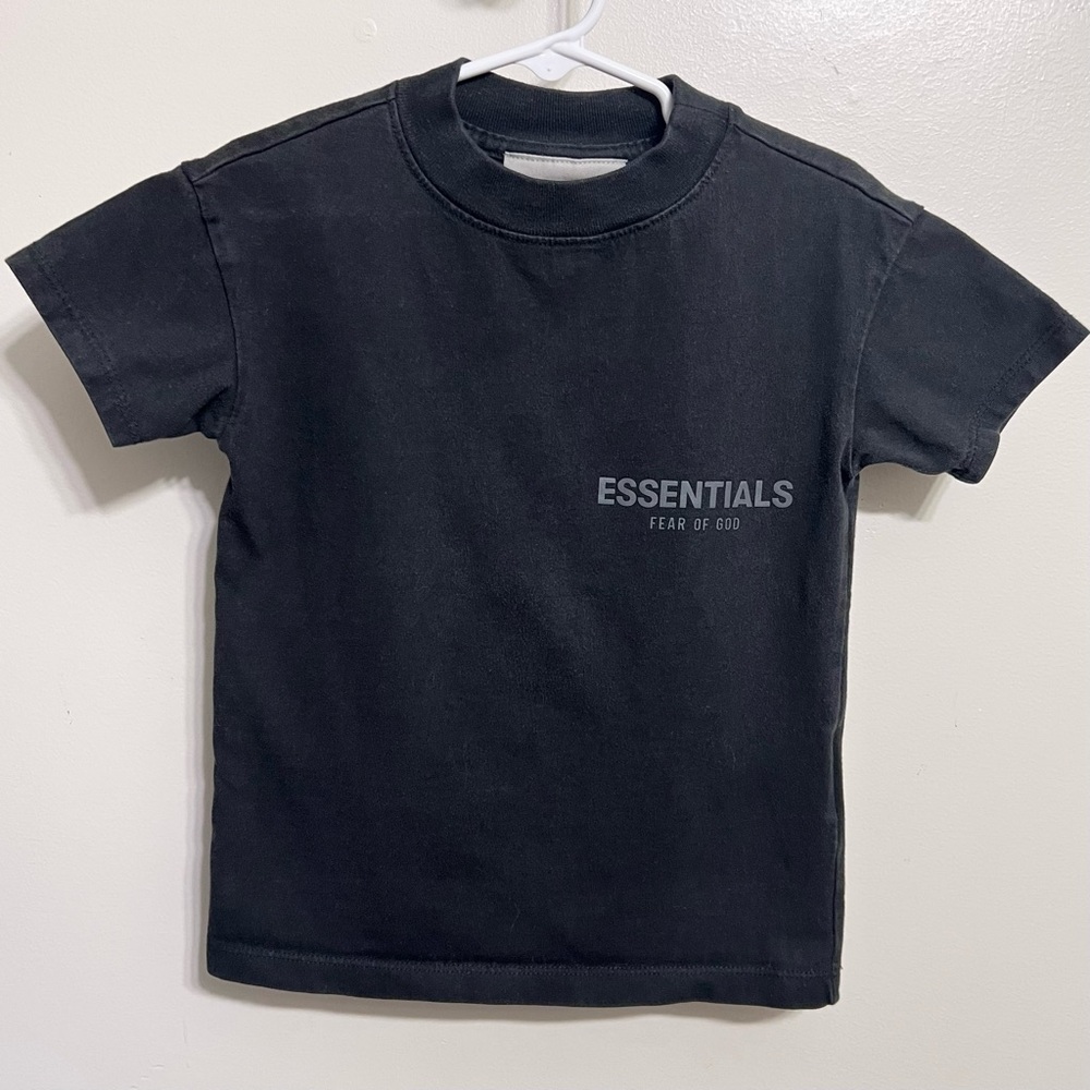 Fear of God Essentials Tee Shirt Kids Sz XS 4/5 Black Grunge T Shirt Boys Girls